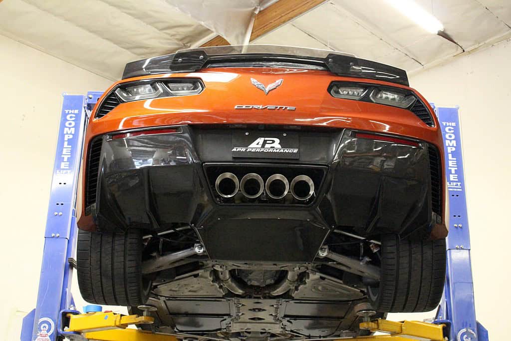 APR Performance - Carbon Fiber Rear Diffuser (Version 1) Corvette C7 Z06 14+ With Under Tray - Image 2